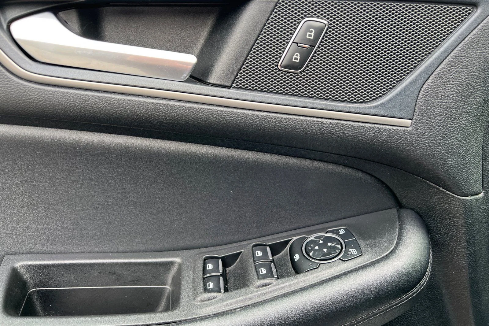 2023 Ford Edge SEL - Photo 11