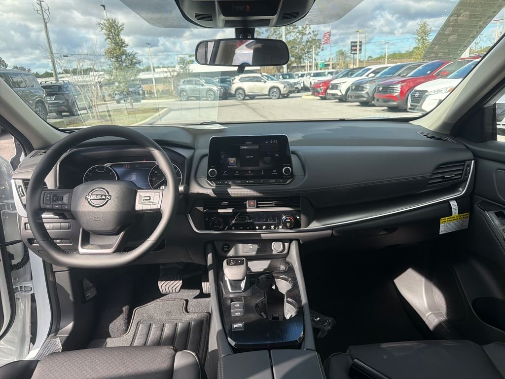 New 2026 Nissan Rogue Dark Armor 4D Sport Utility