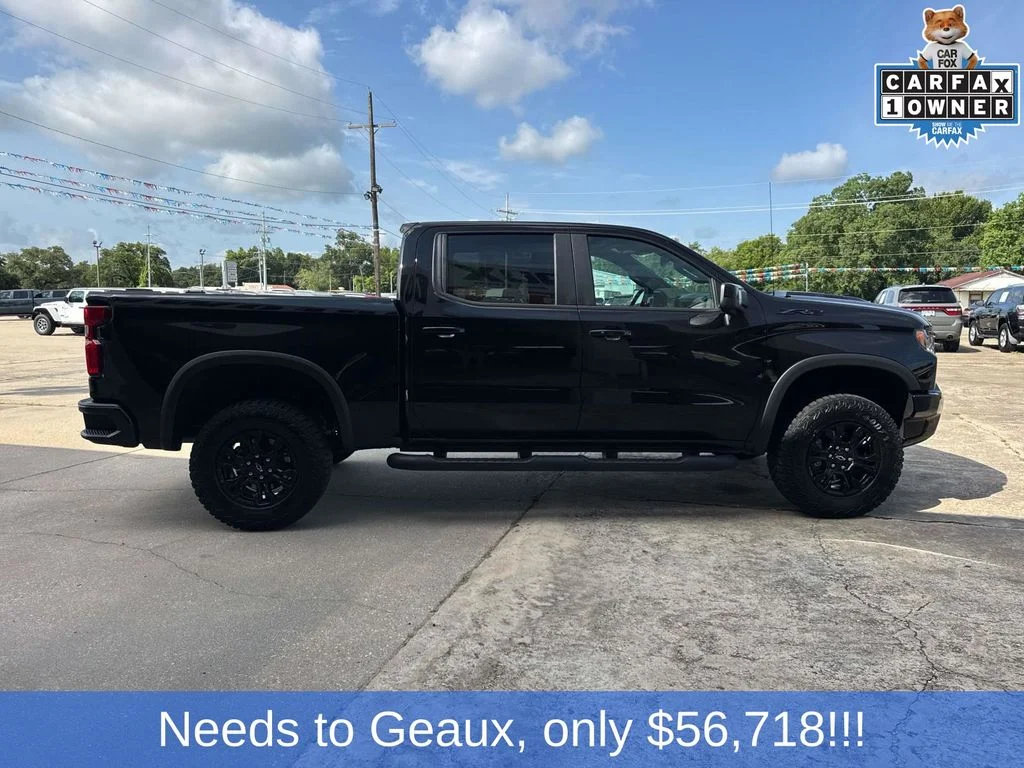 Used 2025 Black Chevrolet ZR2 image 16