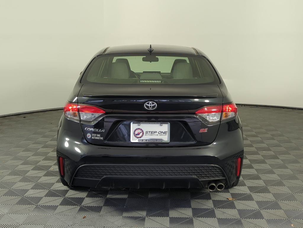 Used 2022 Black Toyota SE image 5