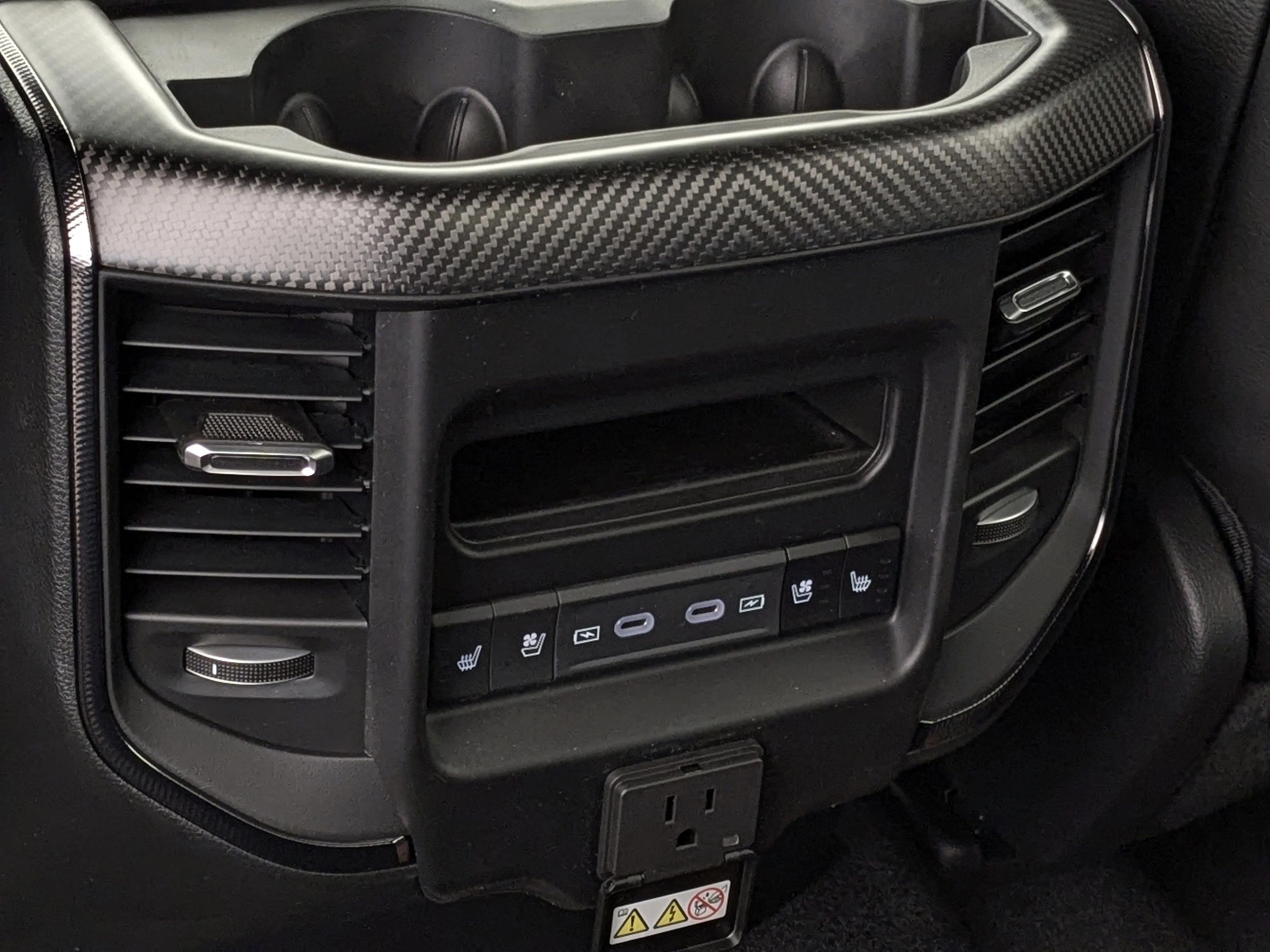 New 2026 Blue RAM RHO - - 3.0L Hurricane HO T-Turbo - RHO Level 1 Pkg w/ 14.4 Screen - Pano Sunroof & Massage Seats! image 35