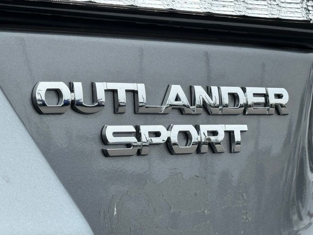 Used 2025  Mitsubishi 2.0 Trail Edition image 12