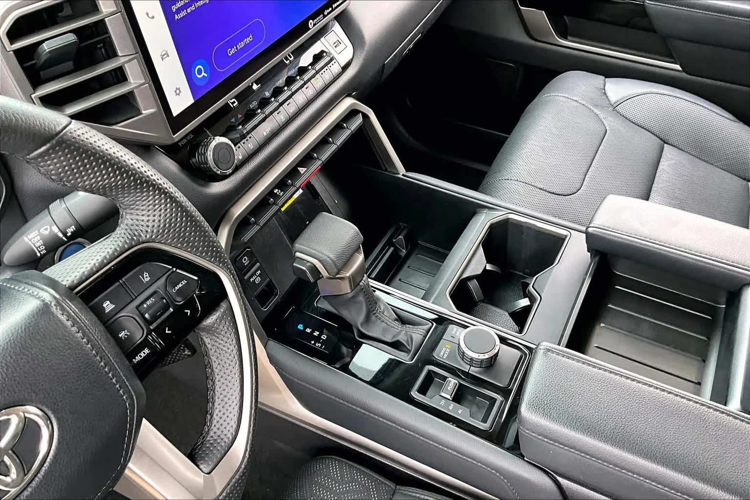 Used 2024 Wind Chill Pearl Toyota Limited Hybrid image 16