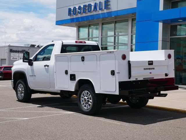 New 2026 Summit White Chevrolet WT image 4