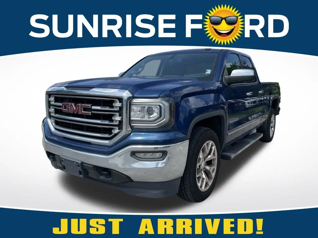 2017 GMC Sierra 1500 SLT 4WD photo