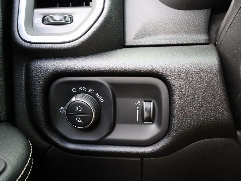 2026 RAM 2500 Big Horn - Photo 30
