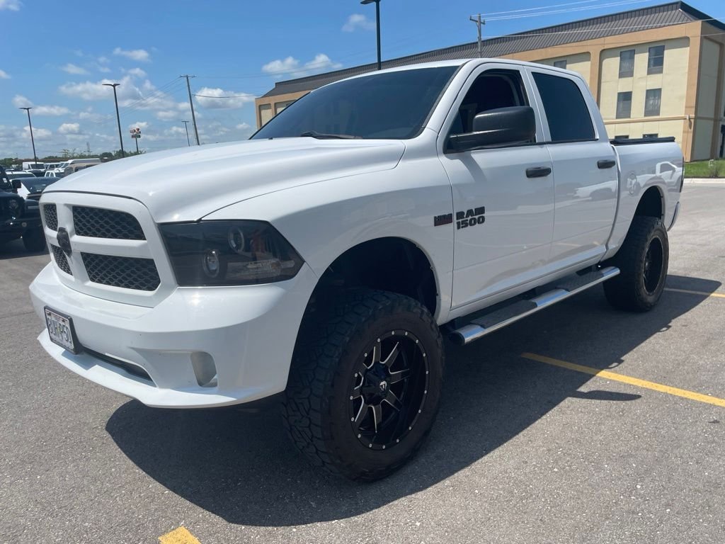 Used 2014 White Ram Express image 3
