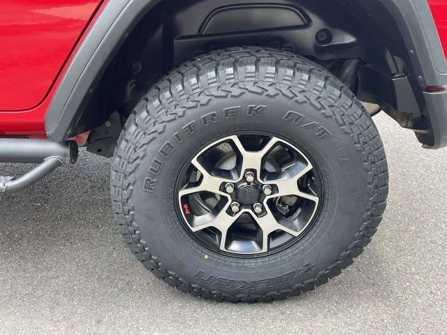 Certified Used 2018 Firecracker Red Clearcoat Jeep Unlimited Rubicon image 22