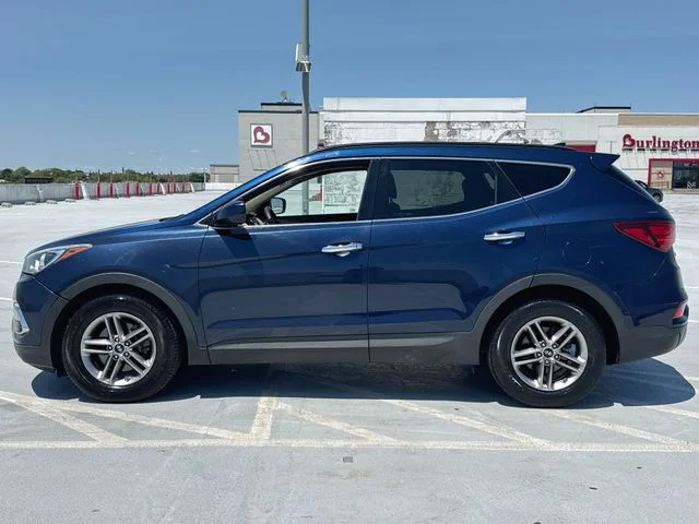 Used 2017 Blue Hyundai 2.4 Base image 5