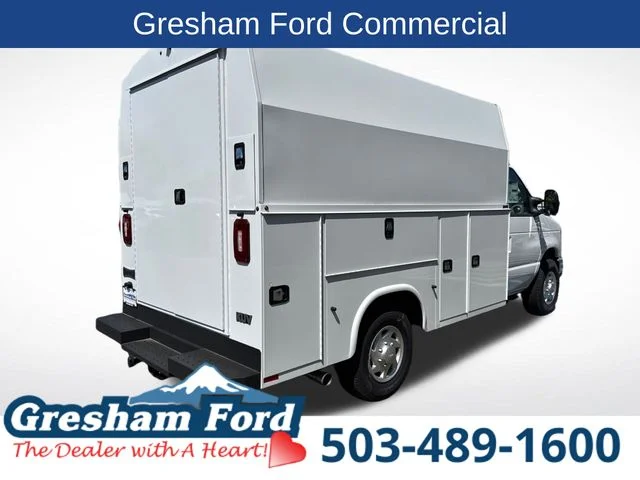 New 2025 Oxford White Ford Base image 6