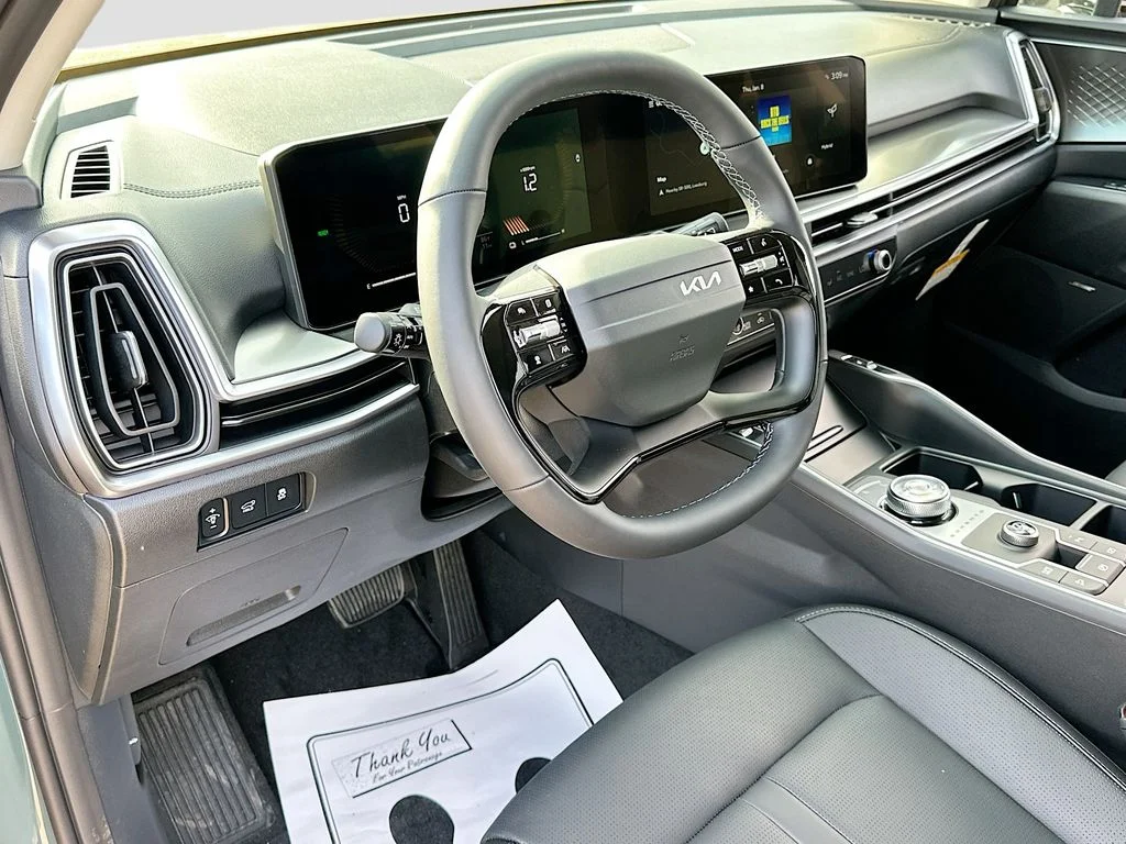 New 2026 Cityscape Green Kia EX image 9