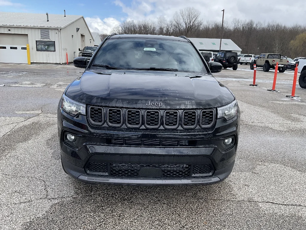 New 2026 Diamond Black Crystal Pearlcoat Jeep Limited Altitude image 2