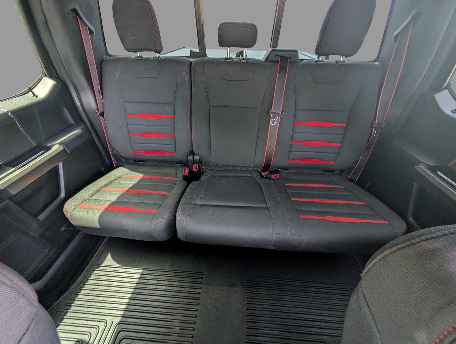 Used 2016 Shadow Black Ford XLT image 33