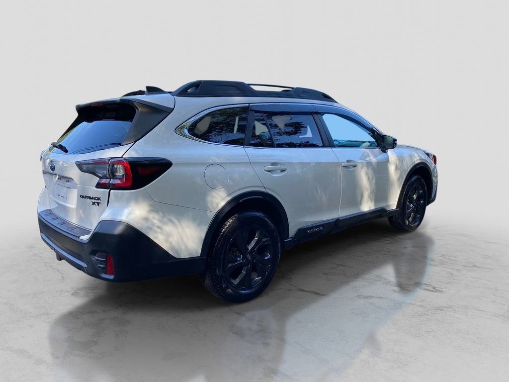 Used 2021 White Subaru Onyx Edition XT image 10