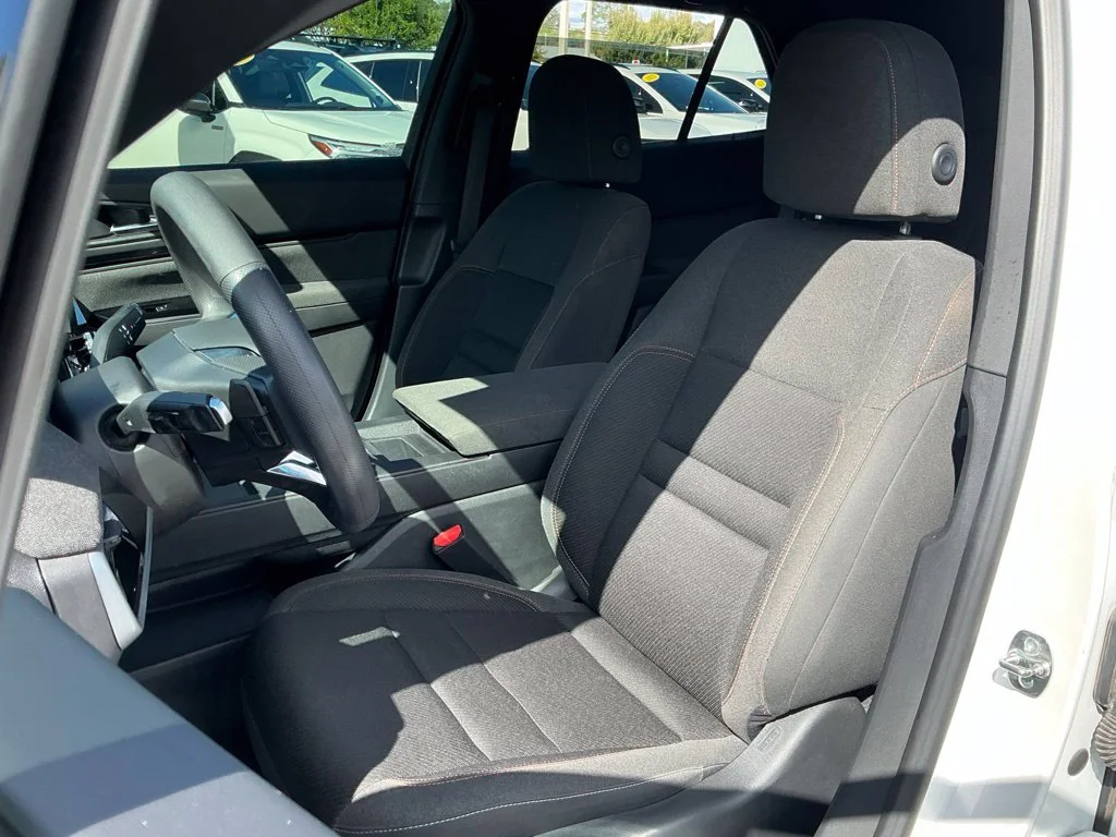 Used 2024  Honda EX image 28