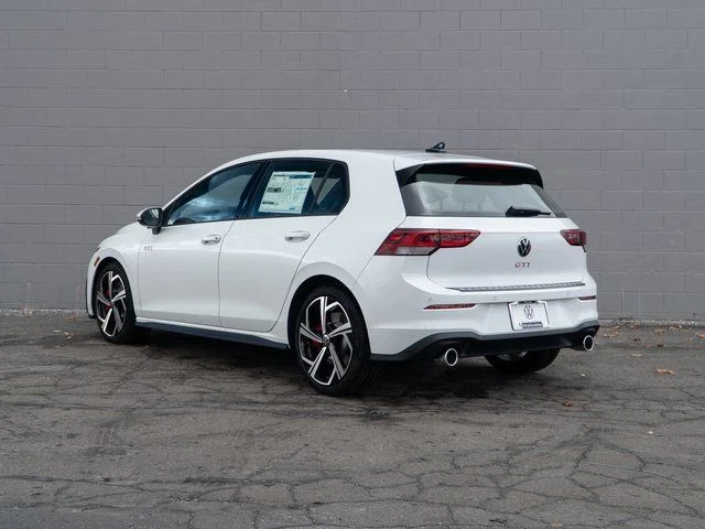 New 2026 White Volkswagen 2.0T SE image 4