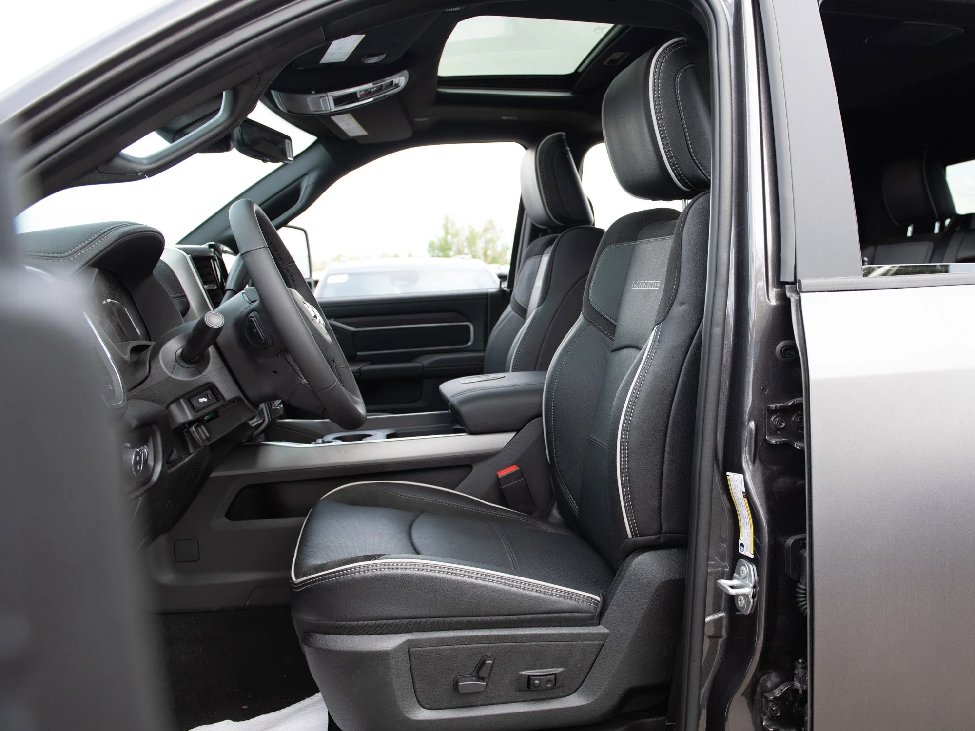 Used 2025 Grey RAM Laramie, 2 Inch image 24