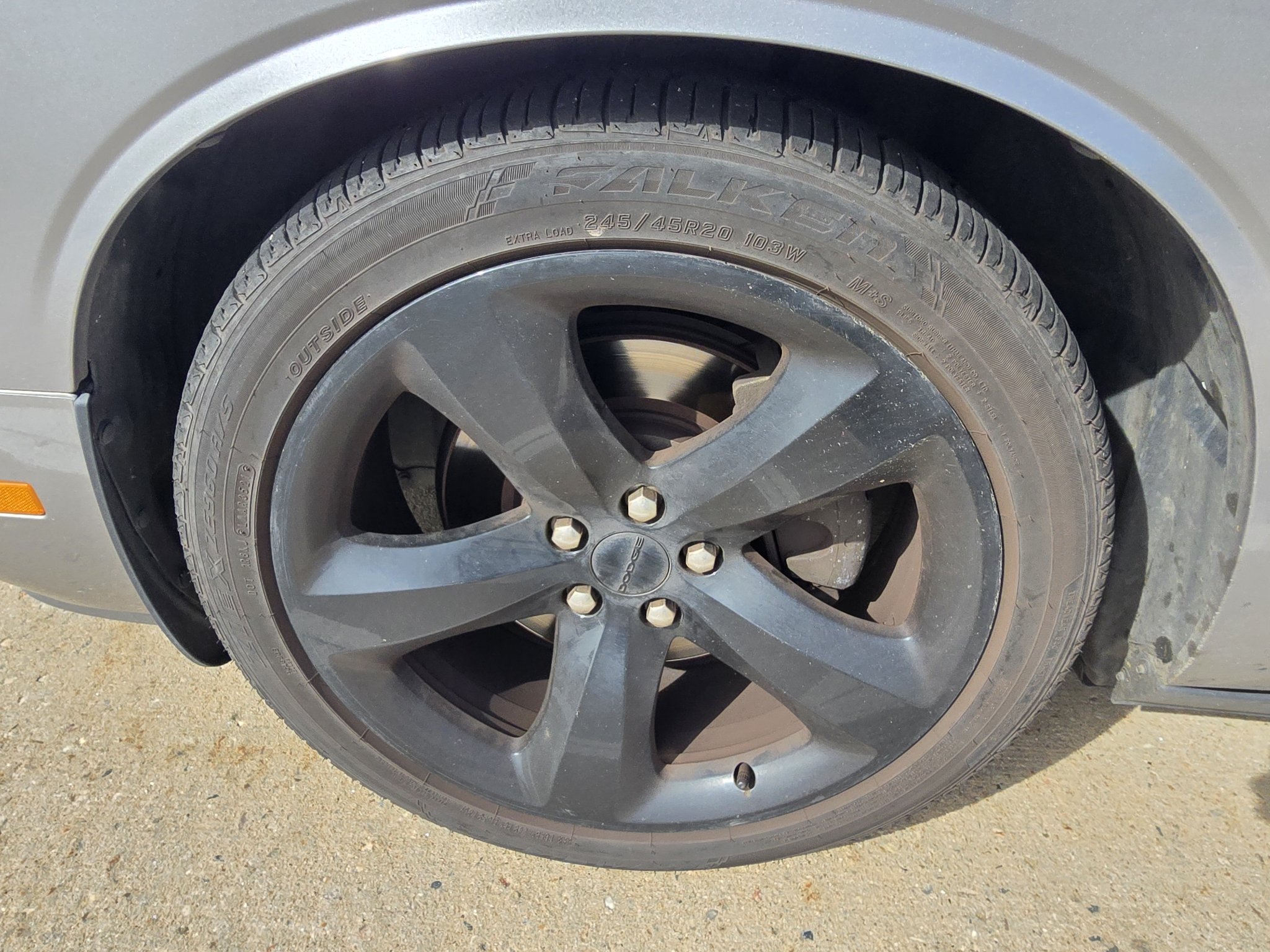 Used 2013 Gray Dodge R/T image 9