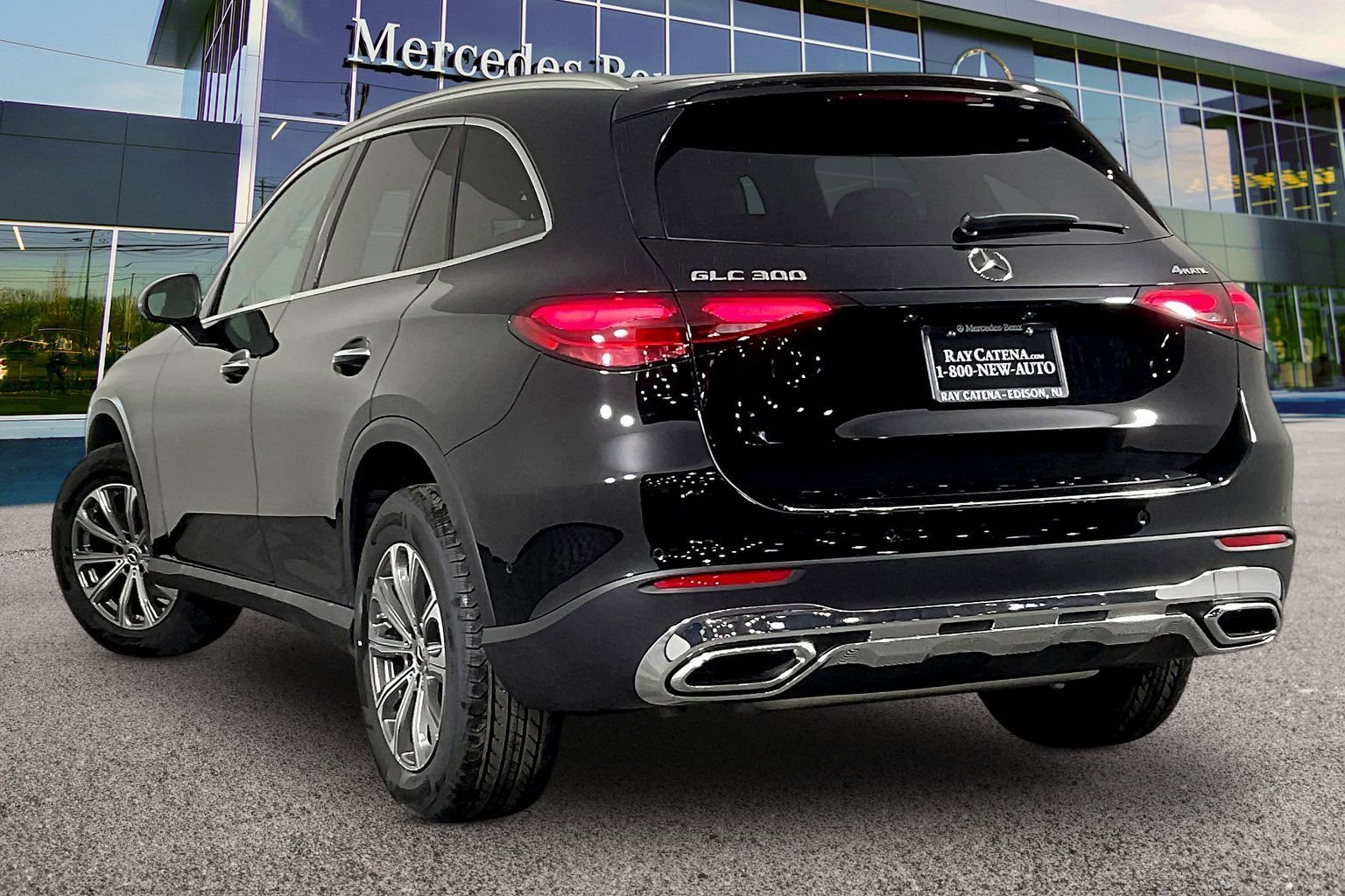 New 2026 Black Mercedes-Benz GLC 300 image 16