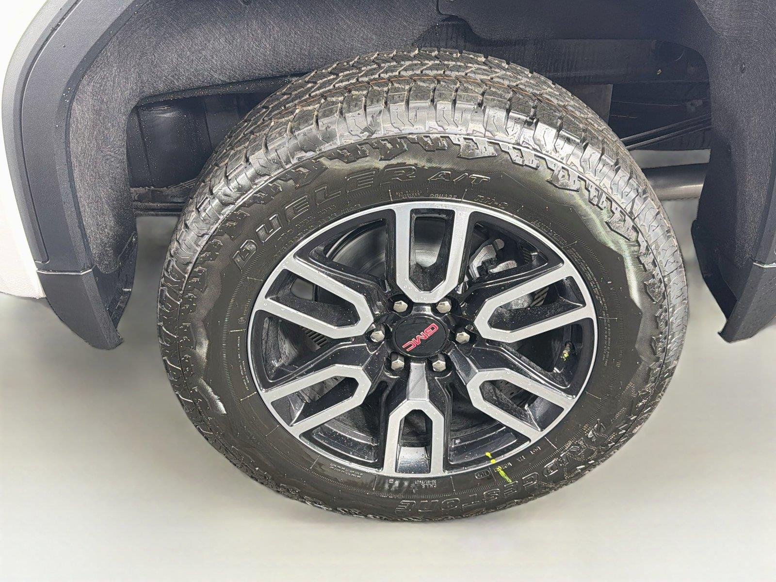 2026 GMC Sierra 1500 AT4 - Photo 36