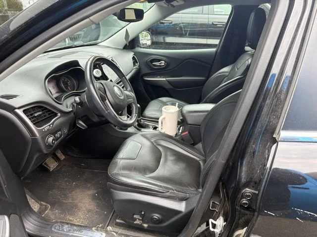 Used 2019 Black Jeep Limited image 3