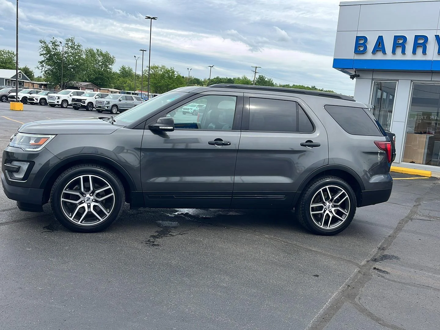 Used 2016 Ford Explorer Sport with VIN 1FM5K8GTXGGC83938 for sale in West Union, OH