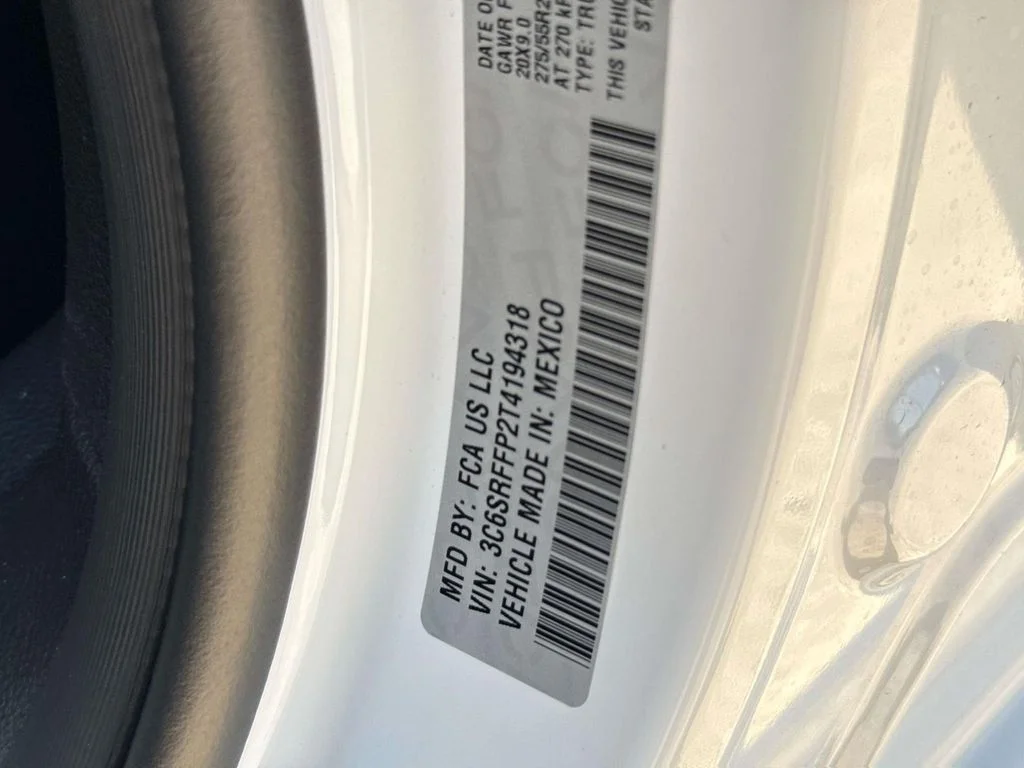New 2026 Bright White Clear-Coat Exterior Paint RAM Big Horn/Lone Star image 14