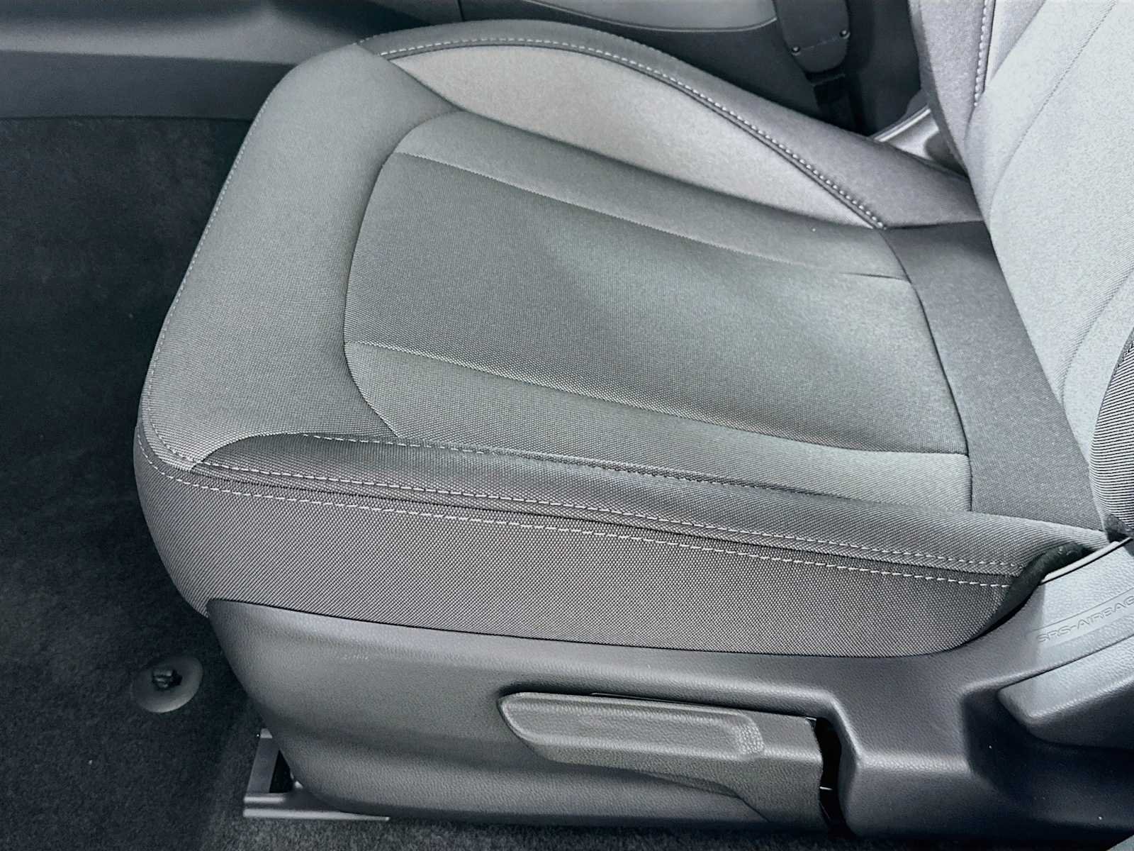 New 2026 ICE SILVER METALLIC Subaru Base image 17