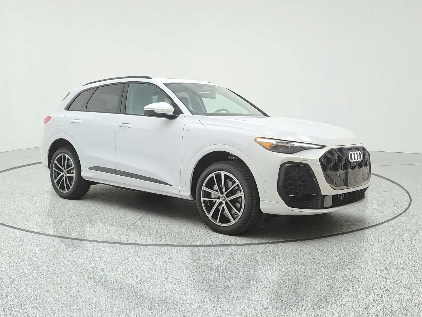 New 2026 Glacier White Metallic Audi Premium Plus 2.0 TFSI quattro image 3