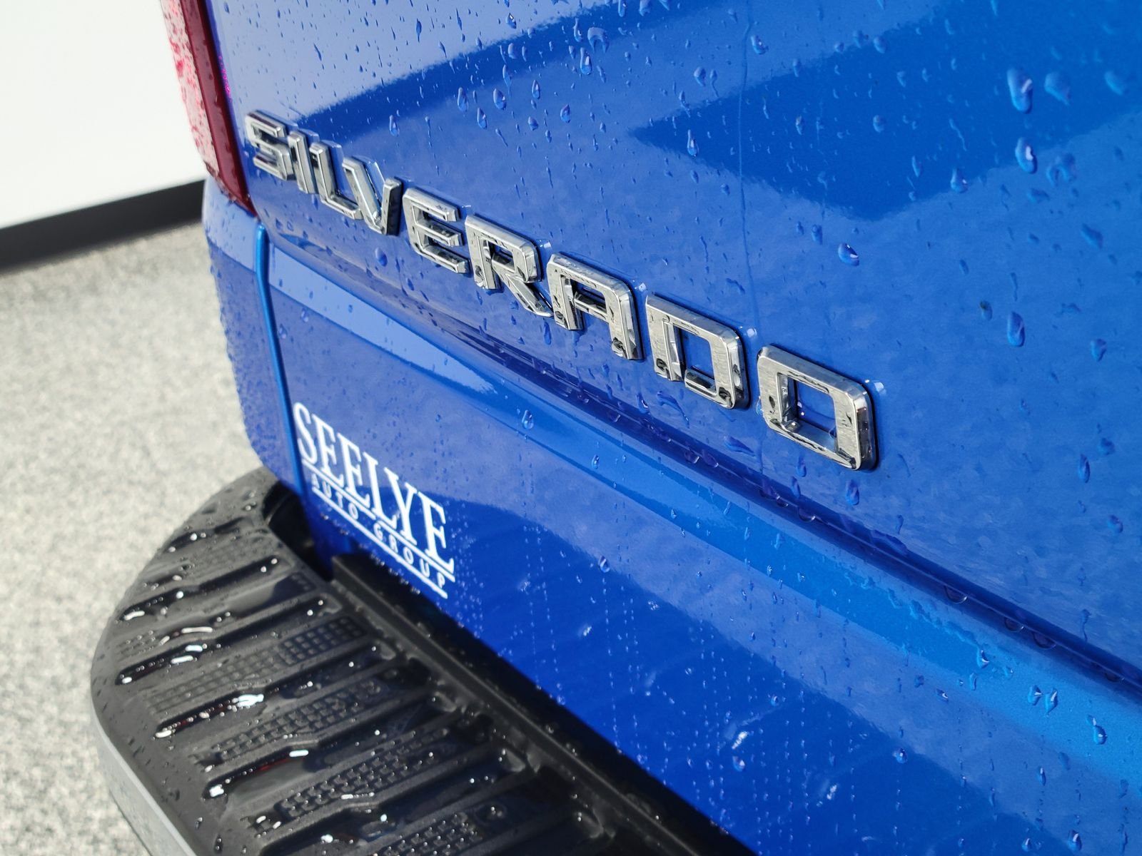 Used 2025 Blue Chevrolet LT image 24