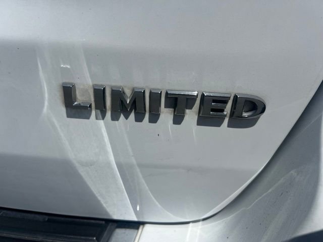 Used 2019 White Jeep Limited image 8