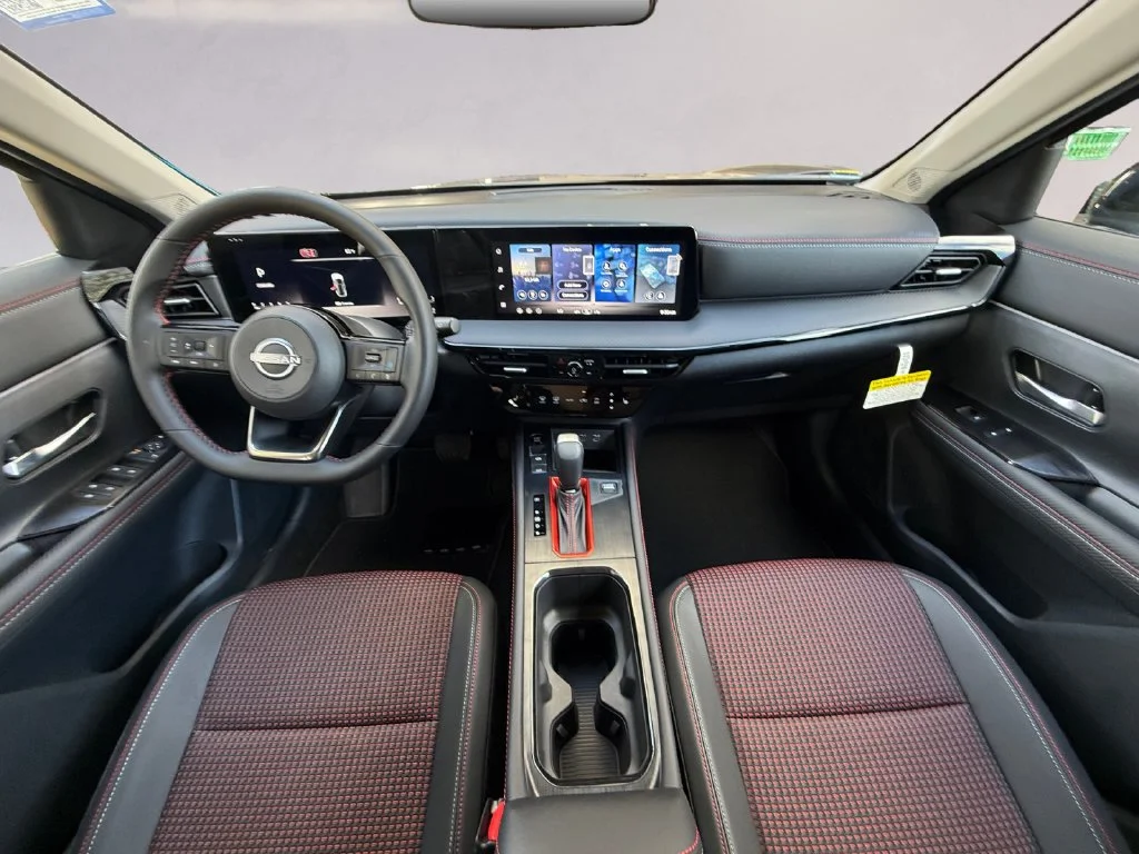 New 2027 Gray Nissan SR image 12
