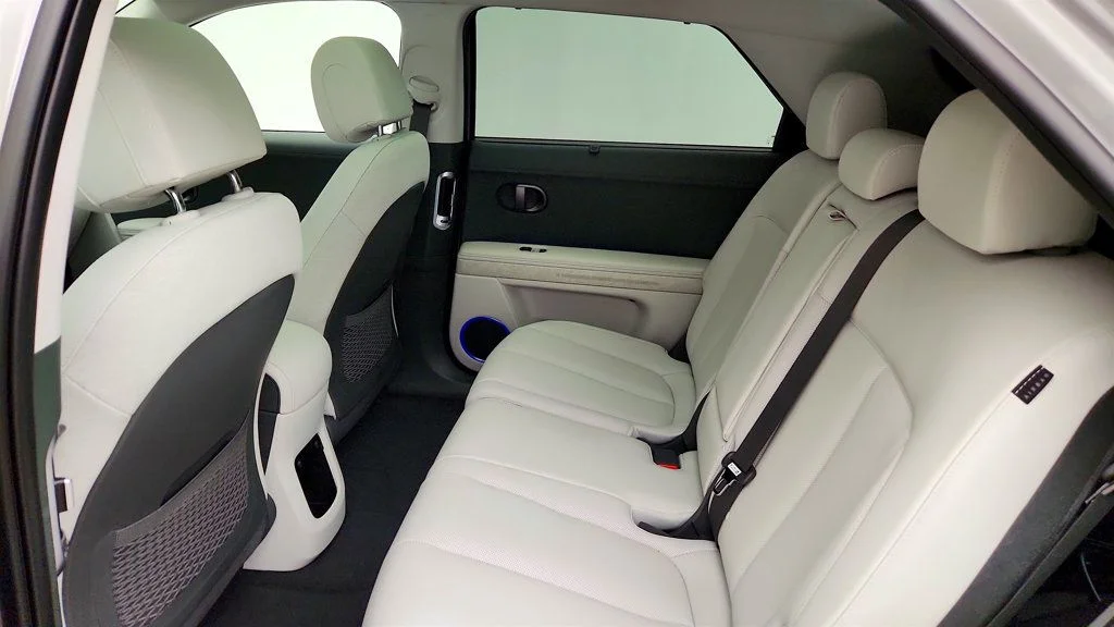Used 2025 Cyber Gray Hyundai Limited AWD image 21
