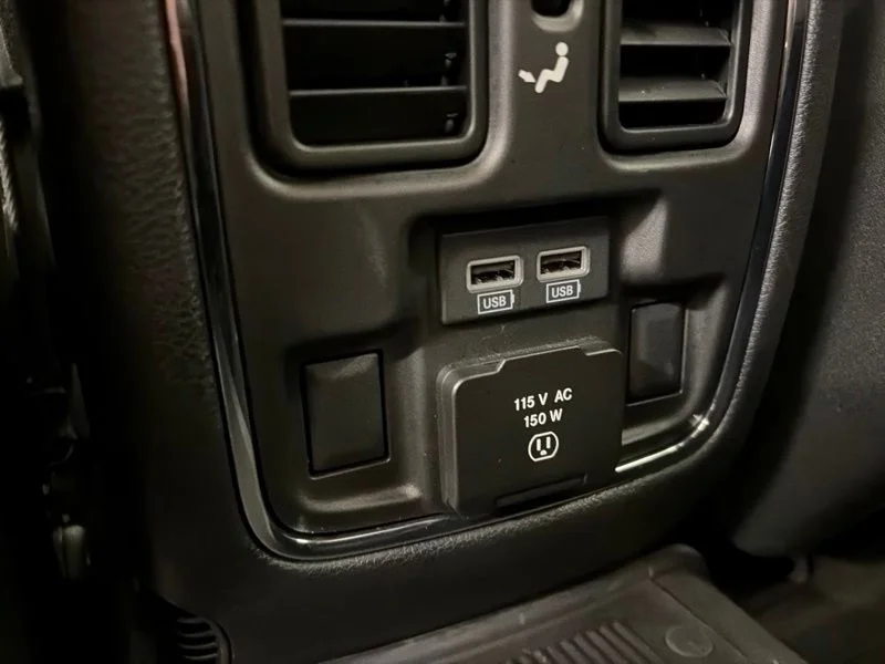 Used 2022 Black Jeep Limited image 20