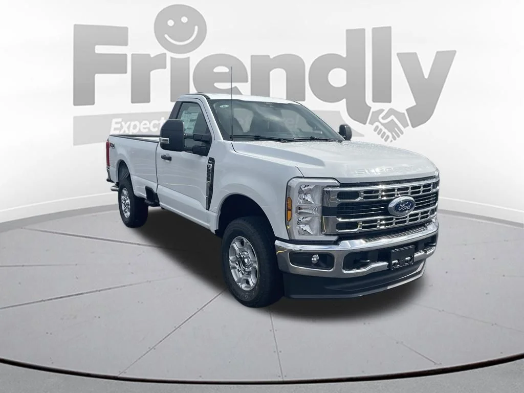 New 2026 Oxford White Ford F-250® XLT image 3