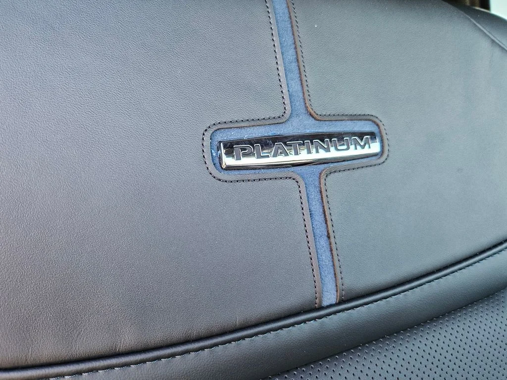 2026 Ford F-350 Super Duty Platinum - Photo 41