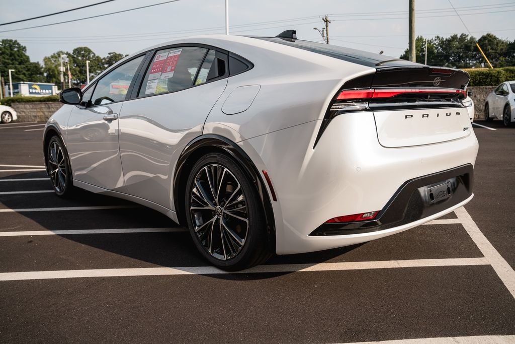 New 2026 Wind Chill Pearl Toyota Limited image 5