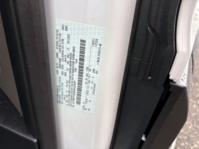 Used 2025 White Ford  image 32