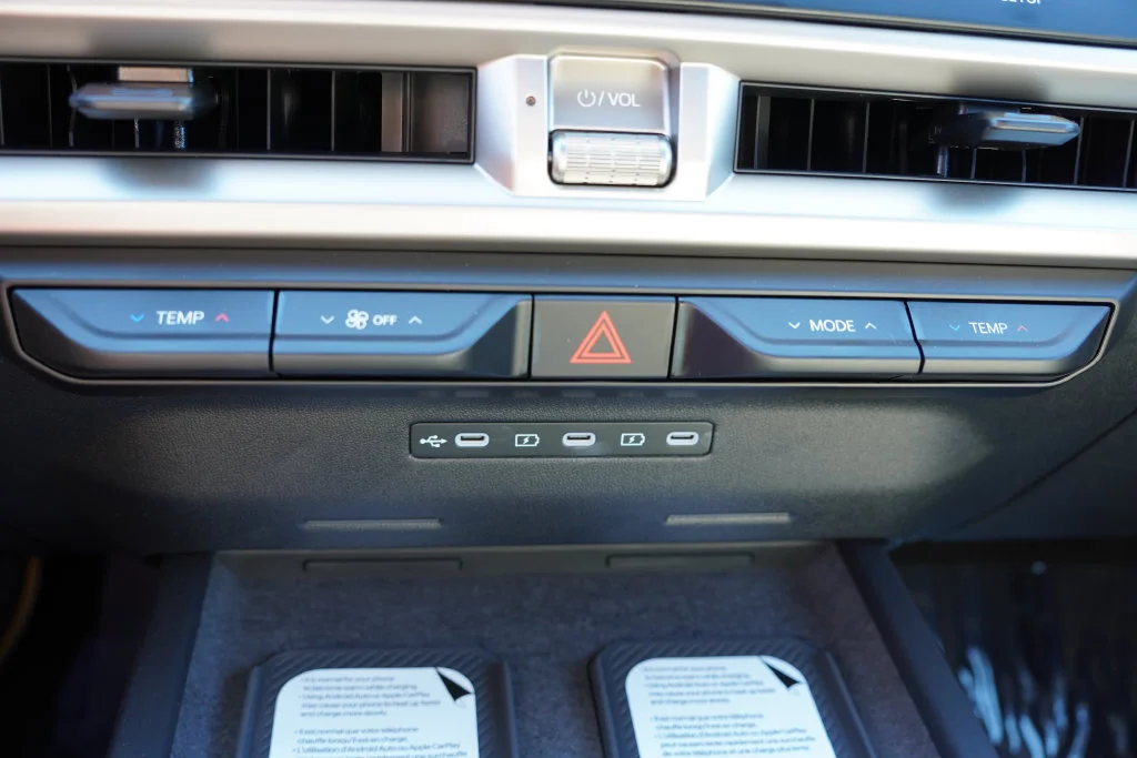 Certified Used 2027 Glacial White Kia EX image 32
