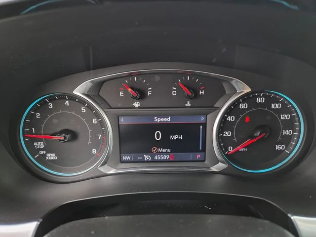 Used 2021 Black Chevrolet Premier image 27