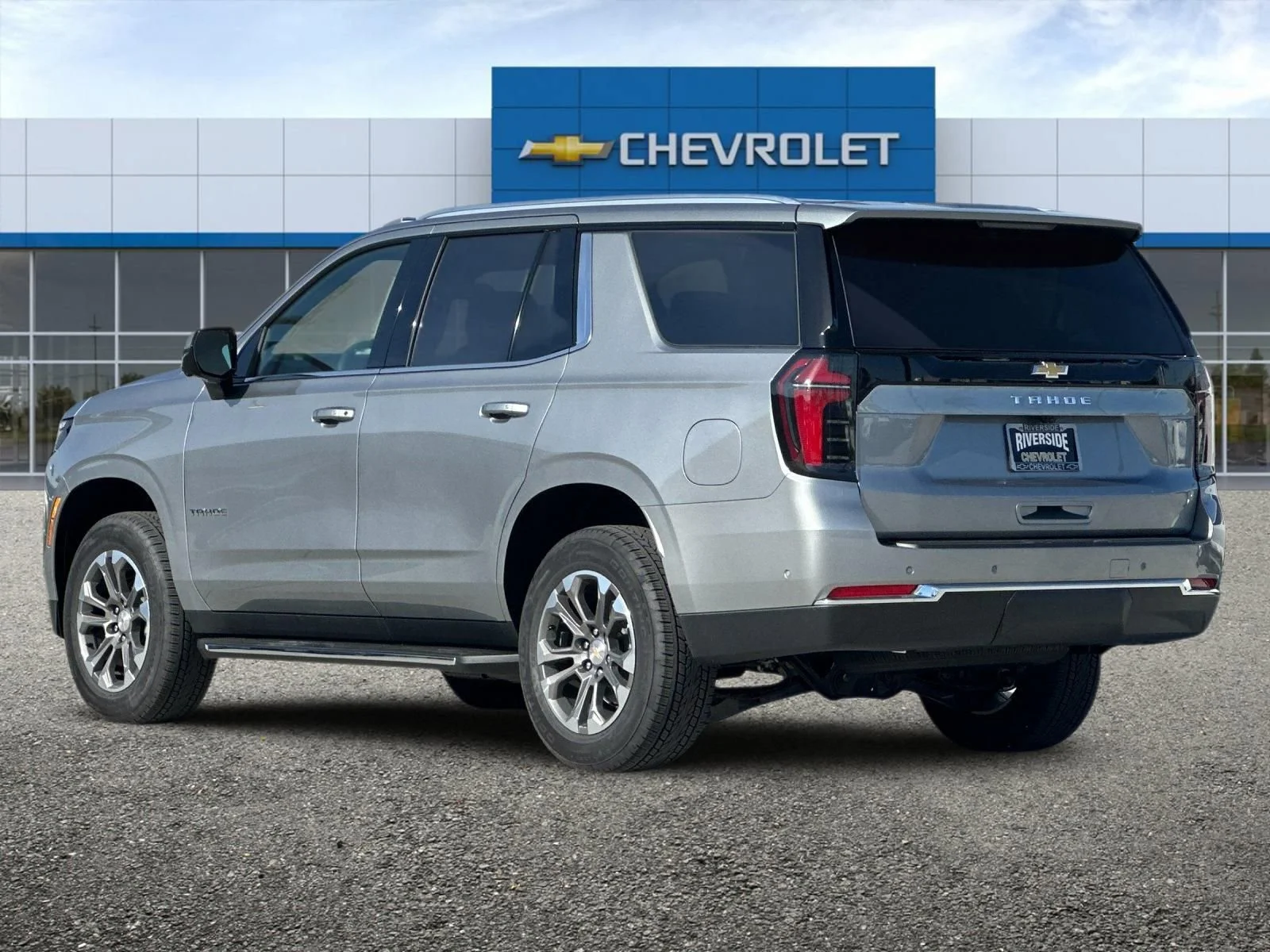 2026 Chevrolet Tahoe LS - Photo 6