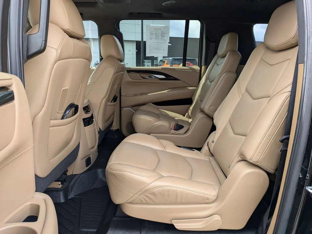 Used 2020 Black Raven Cadillac Platinum image 21