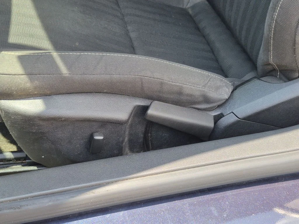 Used 2014 Blue Chevrolet 2LS image 12