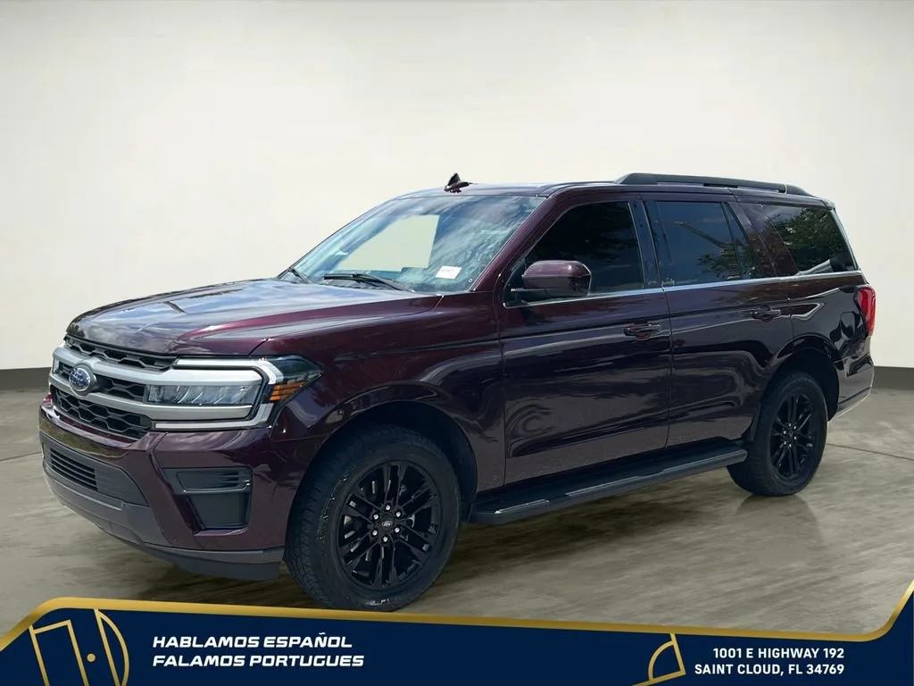 Used 2024 Red Ford XLT image 2