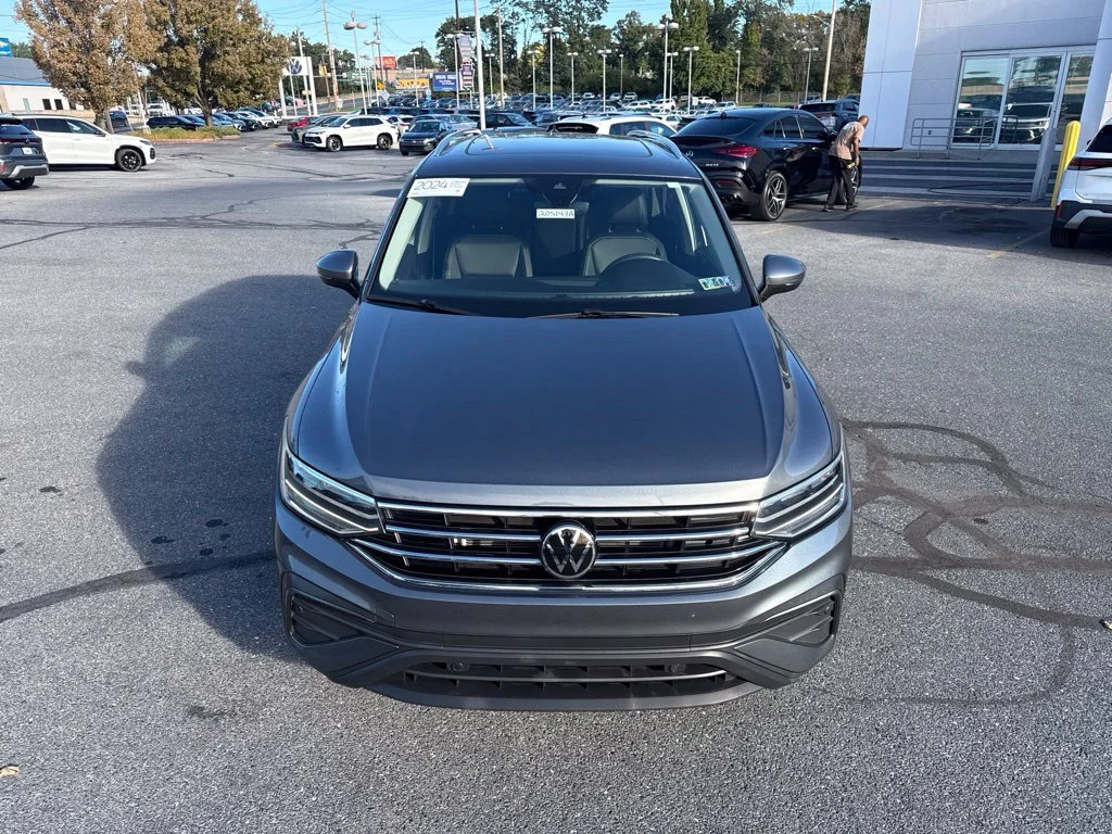 Certified Used 2024 Platinum Gray Metallic Volkswagen 2.0T SE image 8