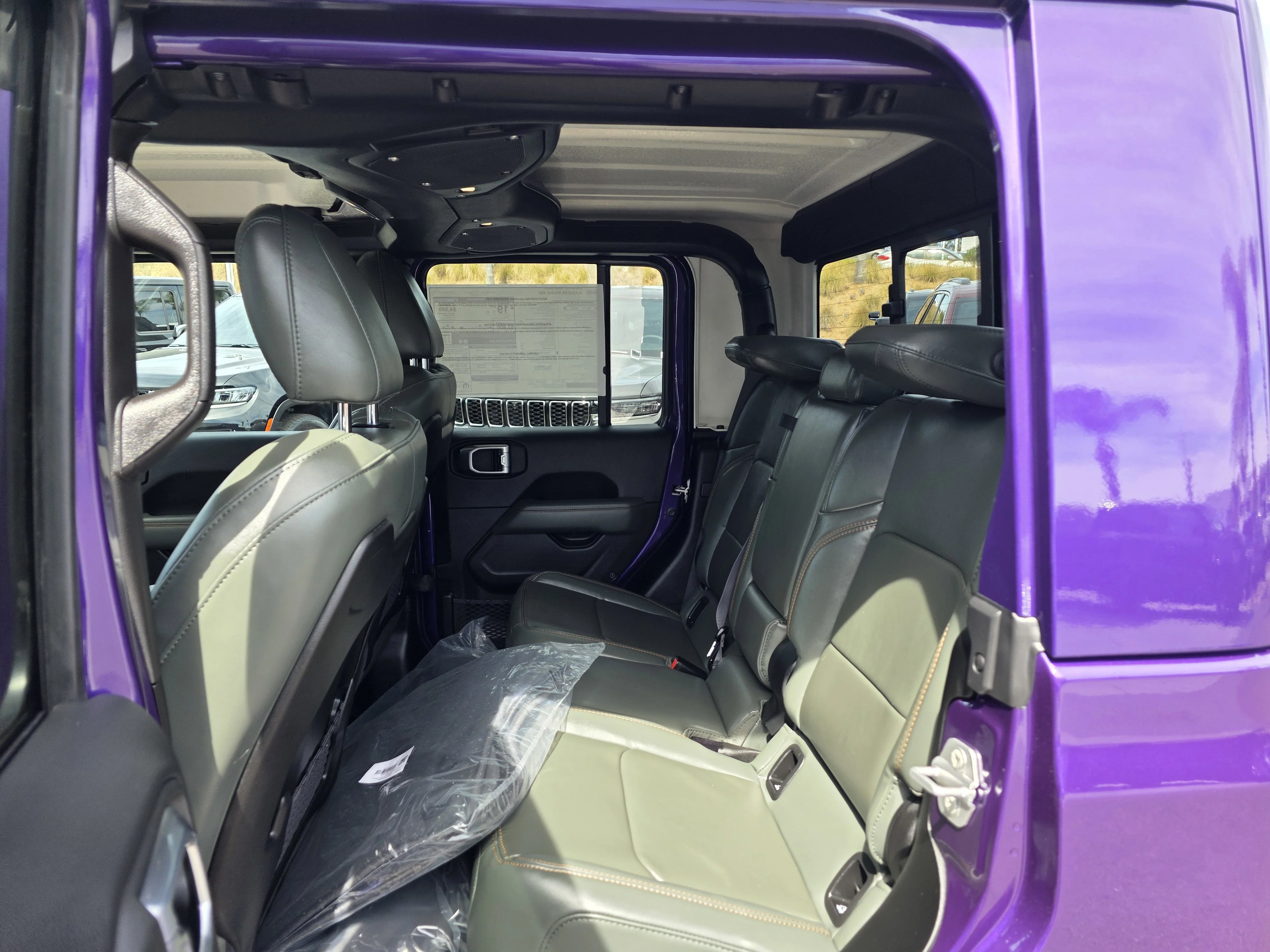 New 2026 Reign Jeep Mojave image 16