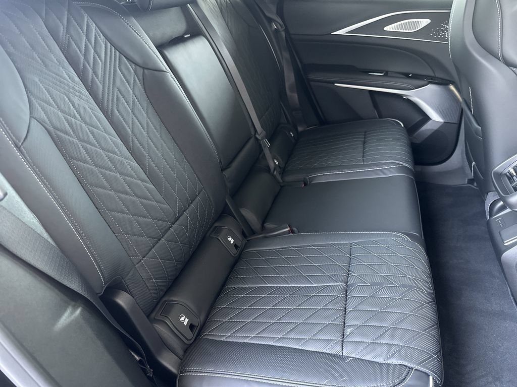 New 2026 Stellar Black Metallic Cadillac V-Series Premium image 37