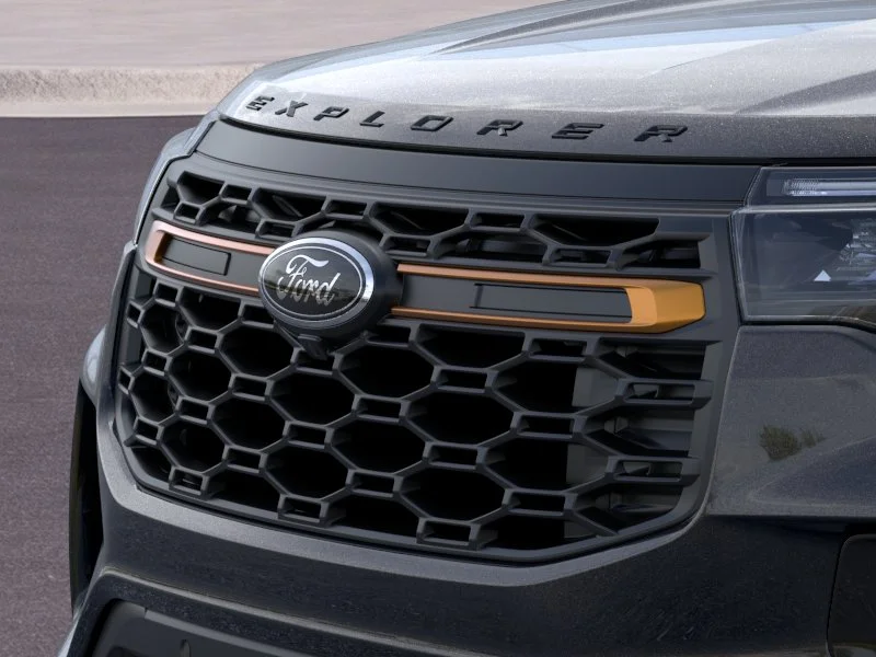 New 2026 Agate Black Metallic Ford Tremor image 17
