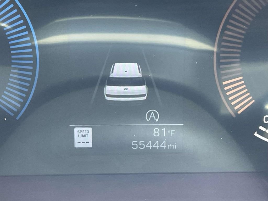 Used 2024 Black Hyundai SE image 20