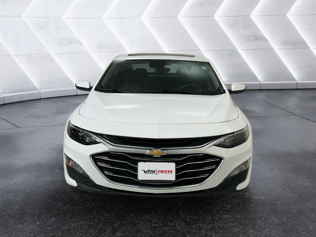 Used 2024 White Chevrolet LT image 2